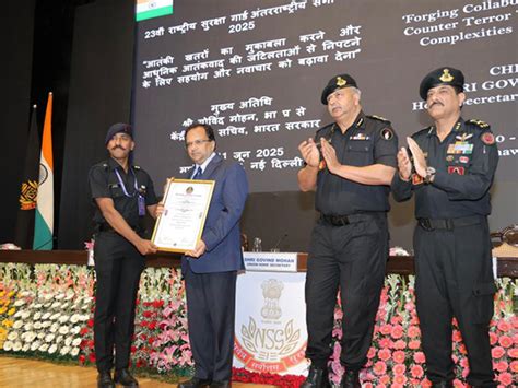 Indian Army officer Major Rajprasad RS receives NSG Counter IED ...