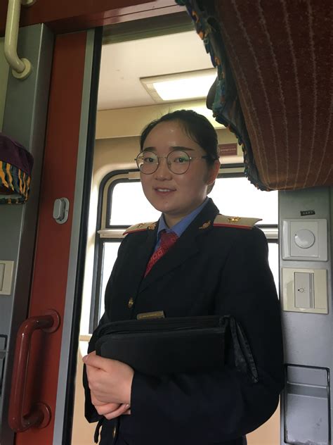 Train To Tibet - Gateway House