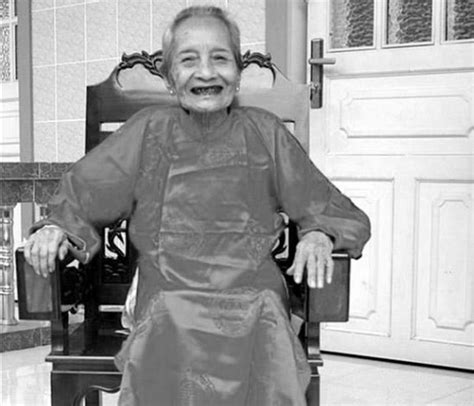 越南118岁老妇世界最年长 称做慈善会活得更久_北京康盟慈善基金会_新浪博客
