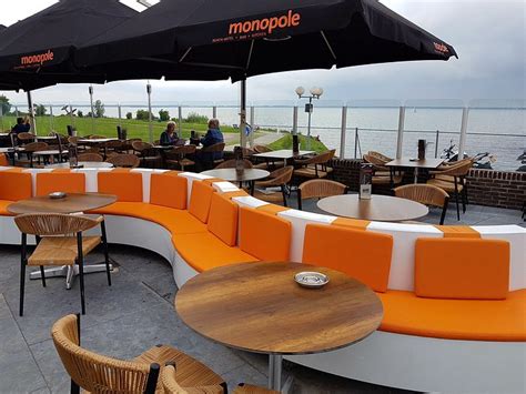 RESTAURANT & HOTEL MONOPOLE (Harderwijk) - Inn Reviews, Photos, Rate ...