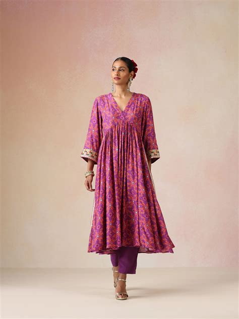 trueBrowns Purple Orange Jaal Print Viscose Anarkali High-Slit Kurta S