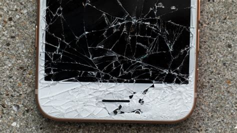 Cracking iPhone 的图像结果