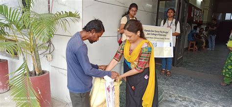 Old Clothes Distribution Drive by NSS Unit Brings Relief to Slum ...