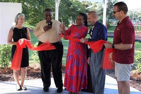 Leon County's Bond Elementary unveils new outdoor classroom