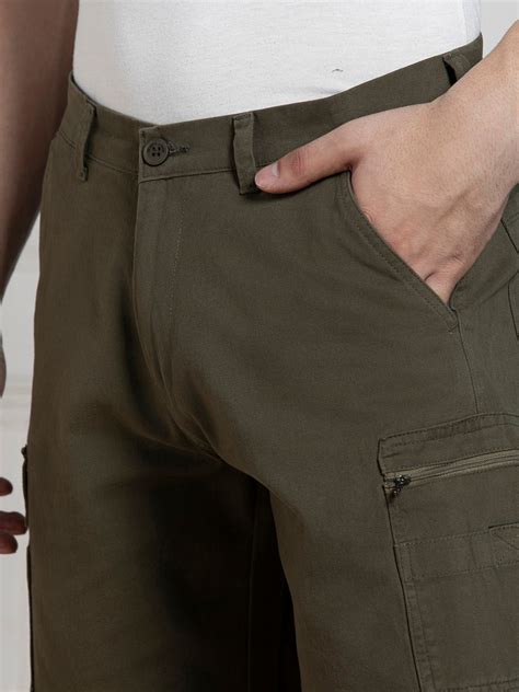 Men's Olive Relaxed Fit Mid-Rise Solid Casual Shorts – DENNIS LINGO