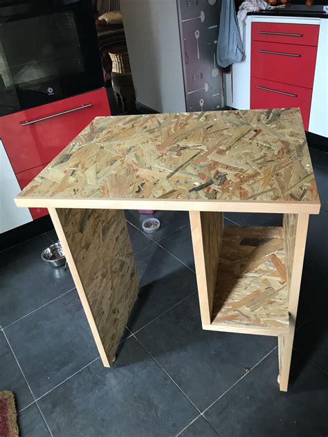 Pequeño escritorio en Osb - Galería - Foromadera