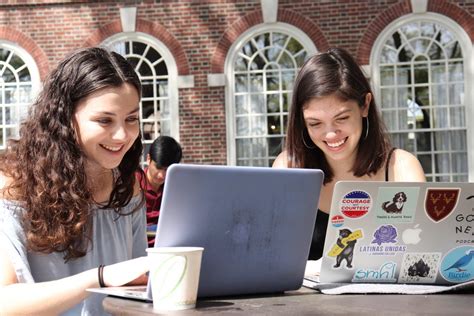 LIFE Pre-Orientation Program | Harvard College Dean of Students Office
