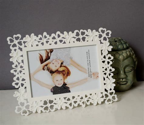 Decoralicious Designer White Flower Table Top Photo Frame Perfect For ...