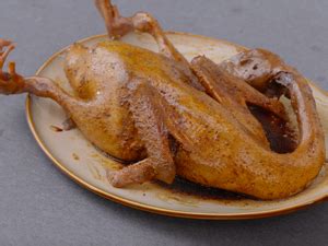 江西赣州人的家常菜—回锅鸭的做法，这是我家最喜欢的鸭子做法，非常入味且下饭，汤汁都不放过 - YouTube