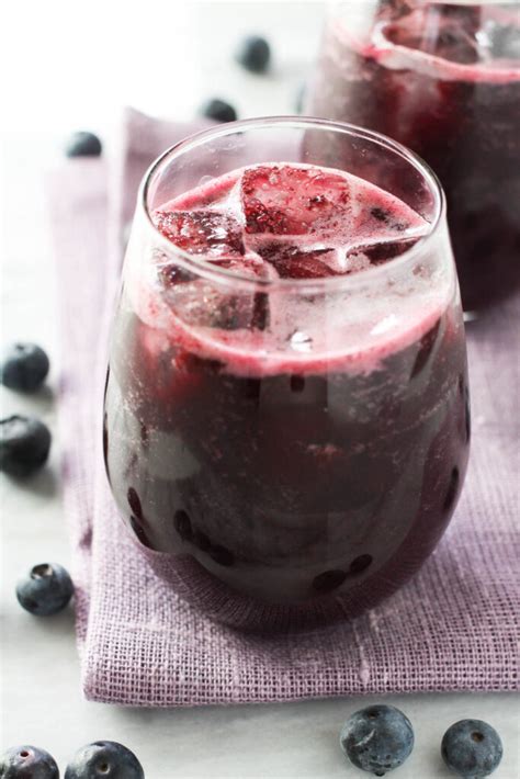 How to Make Blueberry Juice (Easy Recipe) | MariaUshakova.com