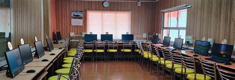 AIR FORCE SCHOOL VIMAN NAGAR :: vacancies