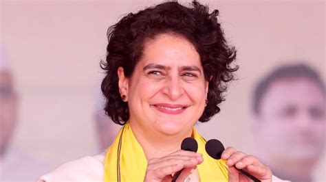 WATCH VIDEO: Priyanka Gandhi Arrives In Pune To Visit Ailing Relative