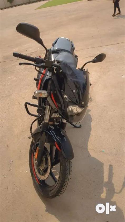 Bajaj Pulsar 150 - Motorcycles - 1798070066