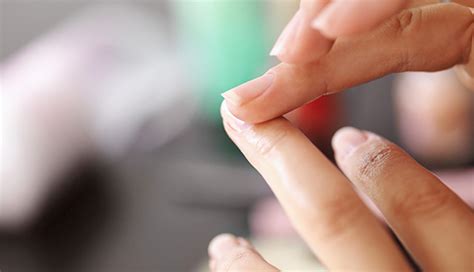 Brittle Nails – Reasons and Treatment