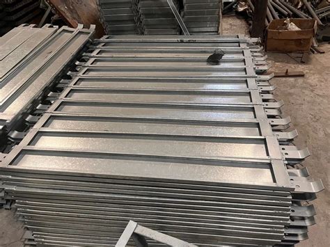 Scaffolding - 2 mm GI Scaffolding Walkway Plank Trader - Retailer from ...
