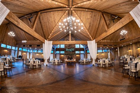 Birch Wood Vineyards | New Hampshire Wedding Venue