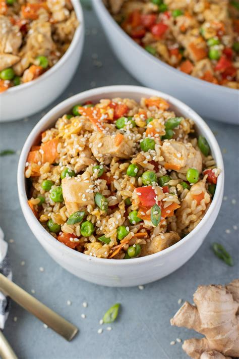 Healthy Fried Rice Recipe [Easy to Make!] | The Clean Eating Couple