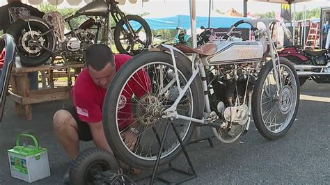 Motorcycle fanatics ride into town for Gettysburg Bike Week | fox43.com