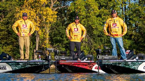 Watch MyOutdoorTV online | YouTube TV (Free Trial) Vector Art