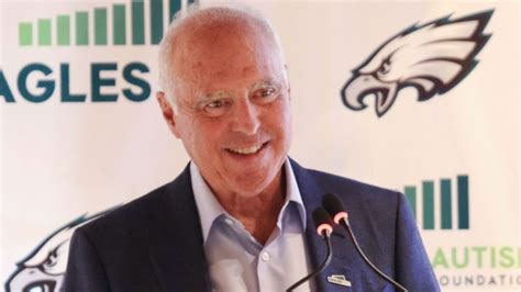 What I’m hearing from Jerry Jones and Jeffrey Lurie, plus the latest trade deadline buzz - The Athle