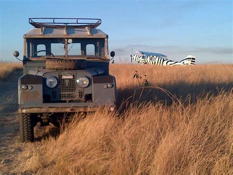 Adventures in Africa | Land rover, Tipos de fotografía, Motores