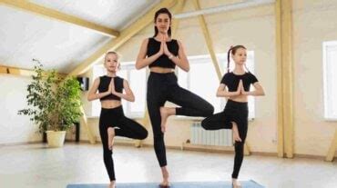 Benefits of vrikshasana or tree pose for kids.- बच्चों के लिए वृक्षासन ...
