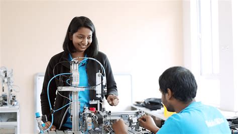 Mechatronics Course 的图像结果