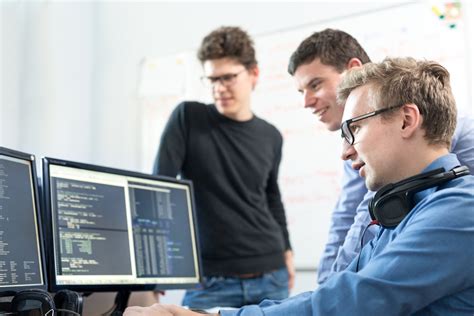 Computer Programming 3 Profession 的图像结果