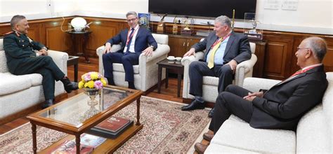 CDS Anil Chauhan, US Indo-Pacific Command hold talks, affirm strong ...