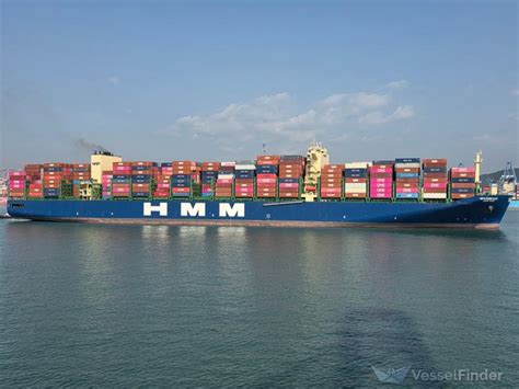 HMM TOPAZ, Container Ship - Details and current position - IMO 9955284 ...
