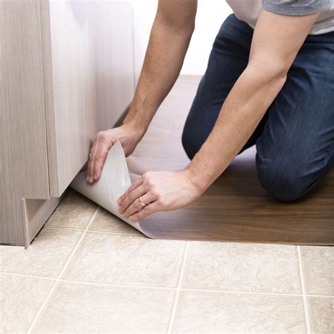 Vinyl Flooring Tape- White, 2.5 in x 50 ft. | Duck Brand