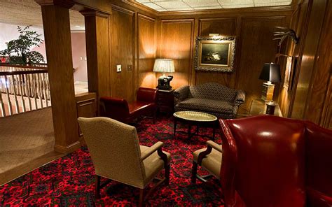 Funeral Home in Sterling Heights, Michigan | Wujek Calcaterra & Sons