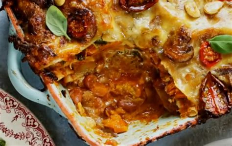 John Bishop veggie lasagne using Jane?s recipe on Jamie  