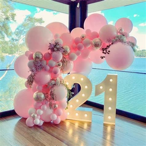 Decorations For A 21St Birthday Party at Angus Daplyn blog