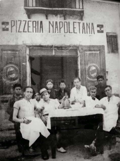 Italian Food History: Who Invented Pizza? - Pinsa Romana US