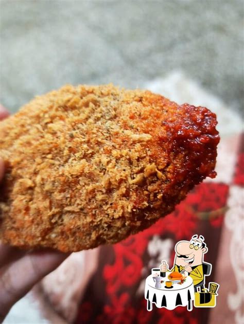 Paradise Momos, New Delhi - Restaurant reviews