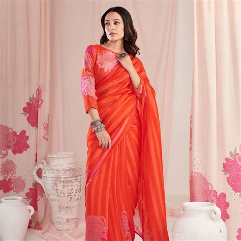 Chrysanthe red saree with blouse pc – Negra Elegante