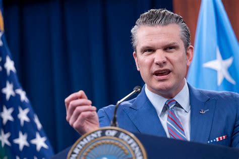 Ex-Fox News host calls out Trump and Hegseth ‘scary’ attacks on Fox ...
