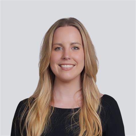 Emily Miesner, LMFT | Headlight Therapy & Psychiatry | Headlight