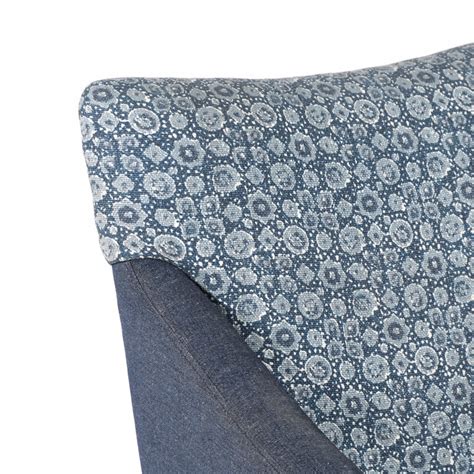 Lockwood Accent Chair – Bay Window