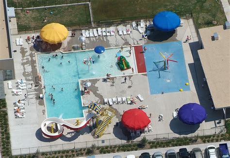 Ryan Swimming Pool 的图像结果