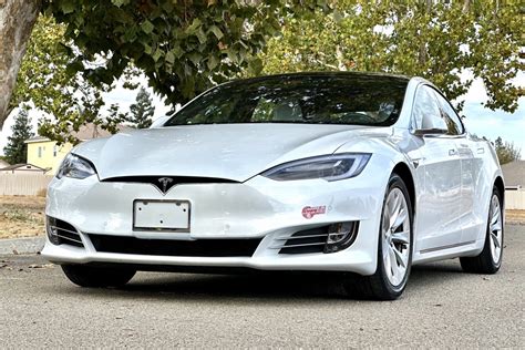 No Reserve: 2017 Tesla Model S 90D for sale on BaT Auctions - sold for $30,500 on December 21 ...