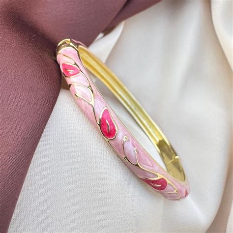 TFC Size 2.6 Pink With Red Leaf Enamel Bracelet Bangle