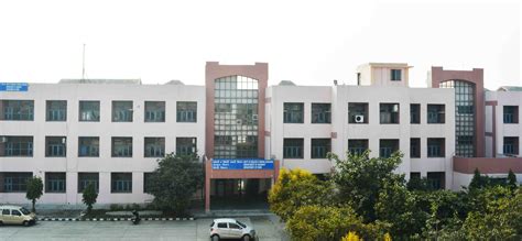M.D University