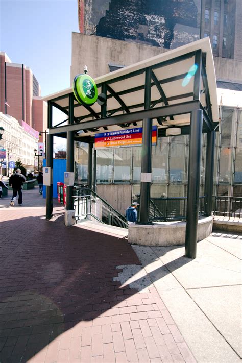 SEPTA/PATCO 8th and Market Station