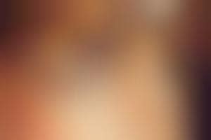 Monstrous Movie Makeup : Lisa-Marie Charron