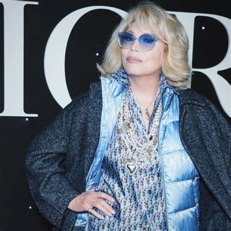 Amanda Lear, 84 ans : "Le vieillissement est une maladie...", la comédienne dévoile son secret ...