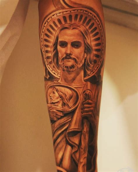 Tatuajes de San Judas Tadeo: Historia, significados - Tatuajes Geniales