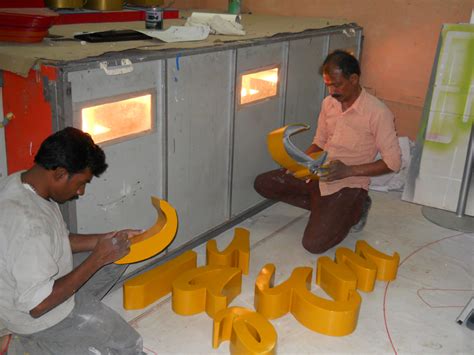 Leading Sign makers in India | Leading signboard manufactures in India ...