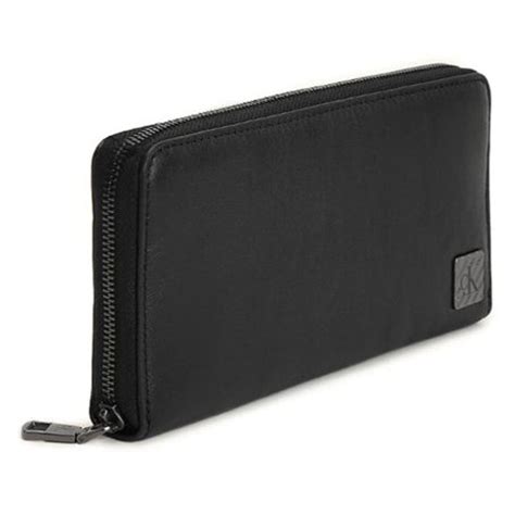 Anti-Theft Accessories: Best Bags, Padlocks & Wallets To Prevent In ...